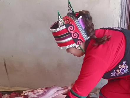 朋友们来我家,我用坨坨肉招待你们