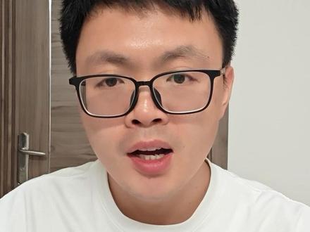这是比亚迪敢为发布会对用户最利好的消息:承诺为城市领航兜底 比亚迪是目前全球唯一智驾“双兜底”车企,技术实力铸就底气,全面推动汽车智能化。