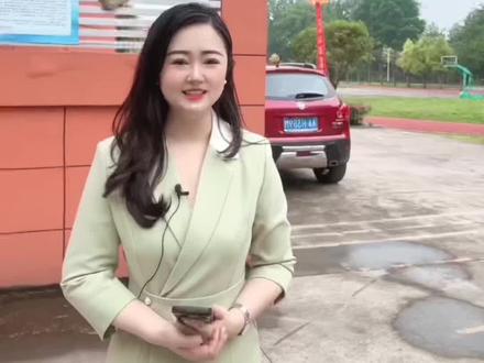 去年在注滋口发了一段视频火了、很多网友喊话要我介绍他的家乡:梅田湖。这不就来了吗?