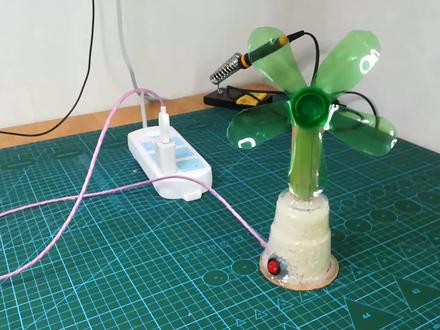 3分钟教你做台小风扇,还可以接充电宝呢#创意diy #动手制作 #科技小制作 #手工diy #原创手作
