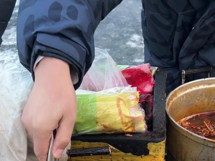 沈阳鸡骨棒半壁江山-魔丸鸡骨棒#鸡骨棒 #鸡骨棒大姨 #魔丸 #康文福