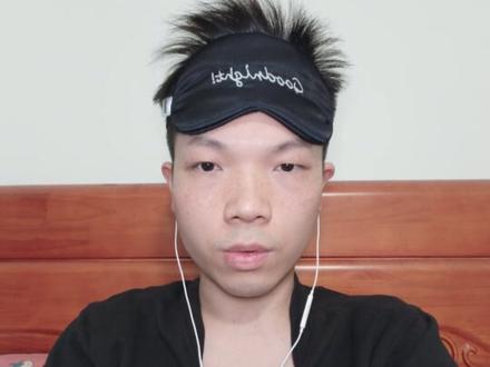 朋友们大家好,iOS 26.2 竟然在今天凌晨发布了,没想到呀。
视频里是我自己对比 iOS26.2 与 iOS26.1 两个正式版之间的不同,至于beta版大家一路升级过来的应该也知道大概了。
的确丝滑而且bug也修复了不少,所以我觉得iOS26以上的版本都可以升级。
由于升级完系统的前两天软硬件需要适配,所以耗电量和发热量一般来说需要过两天才能有明确的结论;也希望升级完的朋友在评论区分享一下音质的差别。
感谢观看我的视频,喜欢我的作品可以点个赞加个关注,有其他发现的朋友也欢迎在评论区一起分享。
我们下次见!
#iOS26正式版
#HomePod
#applewatch
#carplay
#ipados26