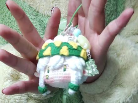 绿色💚➕黄色💛=?
帕洛斯‼️
#帕洛斯 #凹凸世界 #手工钩织 #钩织团子 #二次元钩织