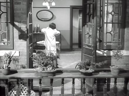 中国电影《女理发师》