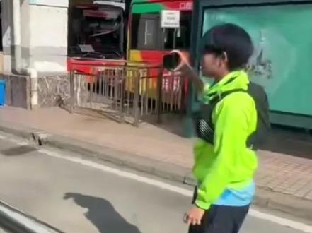 巴败王卓然#神人人物志#交通事故纠纷