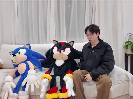 1米1等身夏特会在大年初一晚上8.00准时上线!限量60只,限量60只刺绣定制权益和赠送头部挂件哦!
定价1580,有兴趣的小伙伴可以进行下单哦!
1米1的夏特目前还在检修中!收货以最终状态为主!