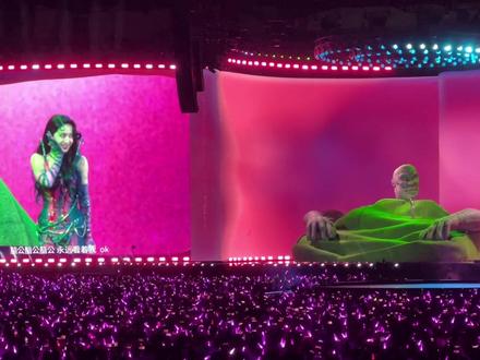 2026.3.7 俏皮可爱的脑公来了#蔡依林 #pleasure #深圳大运中心