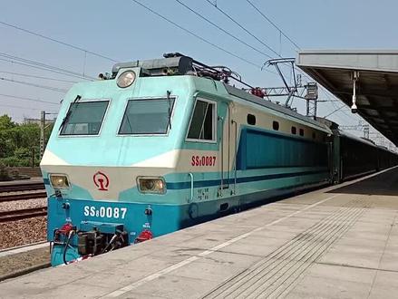 大国速度,中国铁路第一速!#铁路 #火车