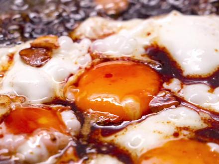 全网爆火的公瑾爆蛋,原来做法这么简单 #抖音年味争霸赛 #公瑾爆蛋 #鸡蛋的神仙吃法 #深夜美食 #简单美食