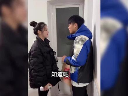 大杨嫂与小杨嫂的家庭地位,这地位不容小觑啊,笑不活了 #疯狂小杨哥 #搞笑视频 #家庭帝位 #沙雕日常