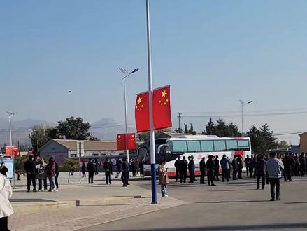 给大家看看包头两家知名的食品企业最近在忙些什么呢?#民生关注 #招商引资 #重大项目 #华资实业 #骑士乳业