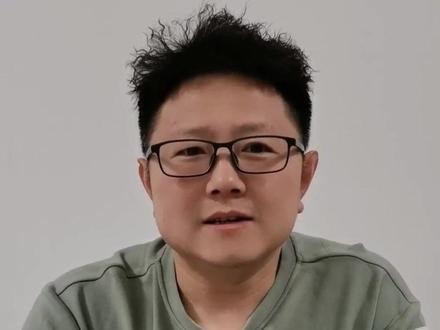 新手去穿线应该怎么告诉穿线师磅数? #羽毛球拍 #新手羽毛球拍 #羽毛球拍新手 #易动体育