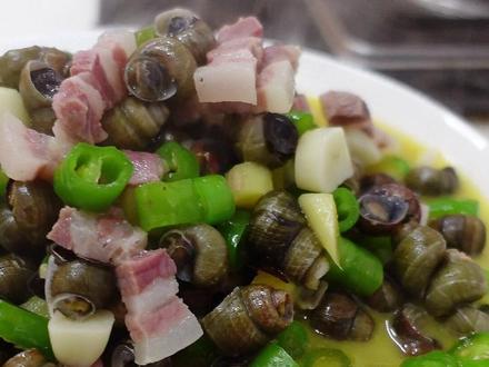 清明螺蛳赛肥鹅,春天第一鲜!上汤螺蛳这样做,鲜掉眉毛 #清明螺蛳 #上汤螺蛳 #春天必吃美食 #家常下饭菜 #美食教程