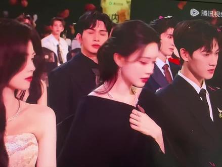 #昀牵孟绕星光大赏 #李昀锐 #孟子义 #昀牵孟绕#cp 两人互相报备😃