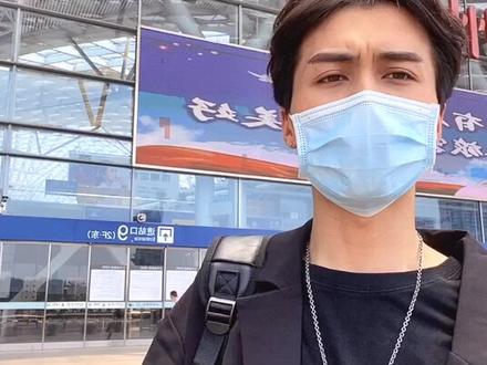 这就是vip贵宾室的待遇 有了龙腾出行以后出行再也不怕因为排队进站导致误车(机)了!@抖音小助手