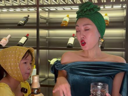 如果你会说“up”!用英语怎么说! #恩恩姥姥 #快乐英语