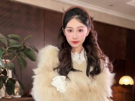 一件皮草外套的11种不同穿搭来啦,直接搞定整个冬日穿搭! #穿搭尖子生企划 #皮草 #一衣多穿 #穿搭技巧 #过年穿搭 @DOU+小助手