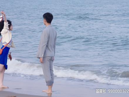 爱一个人,真的会在意她的一举一动,真的会记住所有的细节。 #短剧不熟恋人