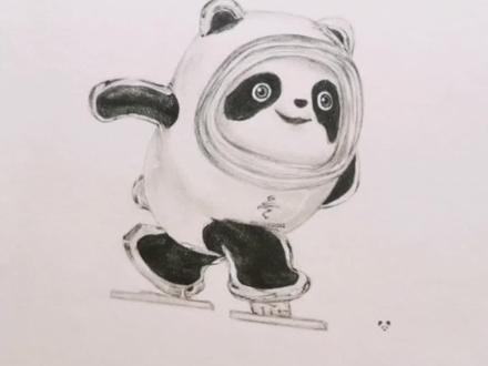 画一个冰墩墩为冬奥会加油💪#冰墩墩真是太可爱了 #手绘 #素描 #万物皆可冰墩墩