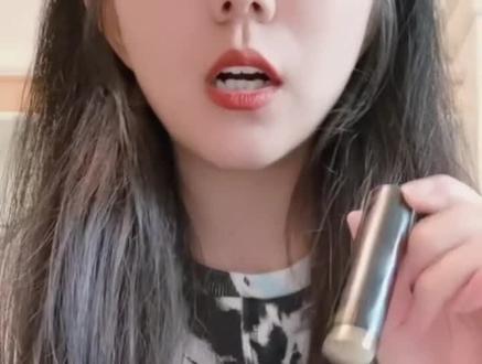 #lululemon #健身包 #健身包里有什么 Fast track运动健身瑜伽包9L,包带安装方法