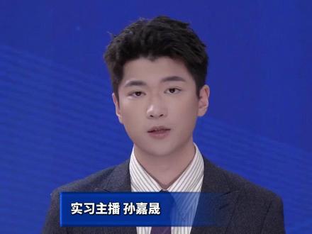 别人家的公司!#影石年会送出5套房 ,有入职10天员工抽中36克黄金,现场还送保时捷、特斯拉、宝马等名车。#美丽主播说新闻