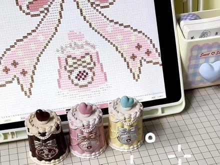 香甜可露丽配上蝴蝶结🎀这样的风铃谁不想拥有🎐 #拼豆 #拼豆豆 #拼豆图纸 #花知晓#花知晓唇冻