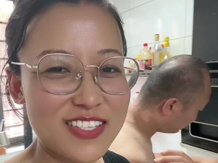 吵吵闹闹、还得合伙儿过日子、成年人的世界、就是这么反复无常….