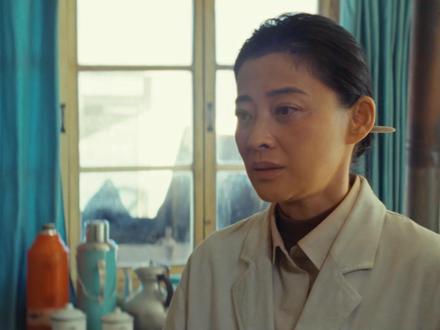 再贵的项链也不能收你的钱啊#生命树 #剧情解说 #珠宝 #胡歌 #红珊瑚