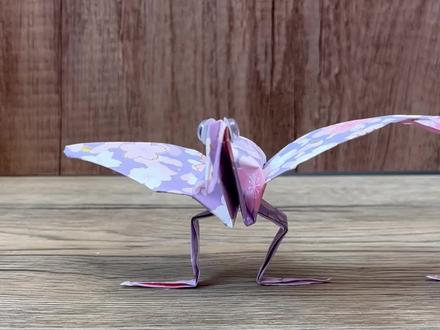 真正的沙雕鸟😜摇摆的千纸鹤,搞笑简单,能玩一整天😜 #手工diy #折纸 #千纸鹤 #折纸教程 #孩子的快乐很简单 #搞笑视频