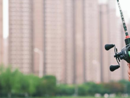 催更已久的水滴轮过头抛,拿去吧,希望能够帮助到你!#水滴轮抛投 #水滴轮过头抛 #路亚抛投教学 #路亚新手入门教程 #路亚笔记王 @DOU+小助手