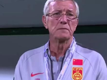 为什么国足教练那么多?唯独里皮没人骂#里皮 #国足 #随时随地实况开踢 #实况足球手游 #易球成名计划