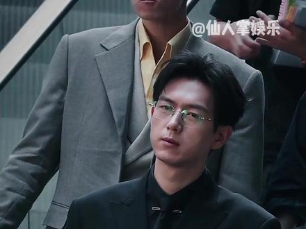 雾里青路透,真的好会翻面的两个人#李现 #张婧仪 #雾里青