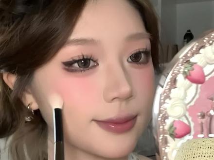 沉浸式早十全妆~就那么水灵灵去上课#沉浸式 #早八妆容 #分享妆容