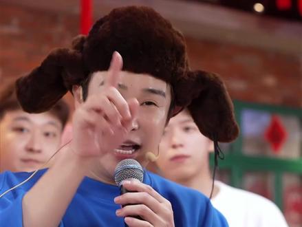 阳哥还没唱完!大家快进来,一起乐呵!#山里红小剧场