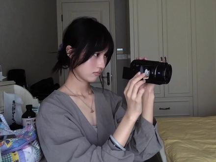 vlog. 新入的dv机| 附参数 因为之前的相机被偷了,所以趁着放假回国 收了ax45a的dv。等我有米了就把之前那个g7x2再买回来呜呜。
#vlog #独居女孩的生活 #拍摄设备分享 #dv机 #索尼ax45a