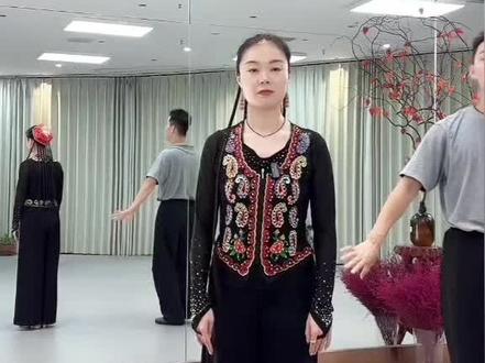《姑娘姑娘我等你》分解2 原创李冠老师公益课堂分解教学2#新疆舞#视频剪辑分享#学舞记录