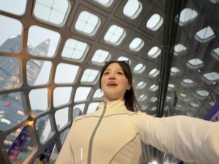 打卡“南有春茧”的震撼现场!天王杯的巅峰对决燃到上头,每声扣杀都直击心跳@创新南山 #2025天王杯国际羽毛球公开赛#体育赛事 #天王杯羽毛球国际公开赛#我的南山时刻#天王杯