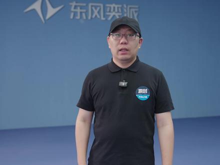 全新奕派M8 含“华”量更高的5米级6座SUV 全新东风奕派正式亮相,车长5米出头,定位大6座SUV,包含华为乾崑6件套