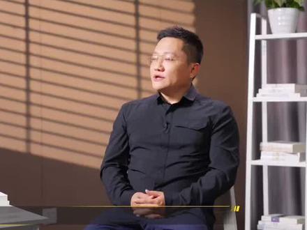 继续推荐尹烨的《生命密码》
一般老鼠三年就死了,为什么裸鼹鼠可以10年不老不死,平均寿命还是正常老鼠的10倍。#抗衰 #抗老