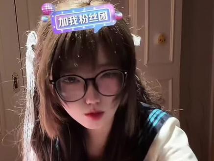 小衣又 凌晨过生日直播精剪版#小衣又#银色虞姬#世一区#直播回放