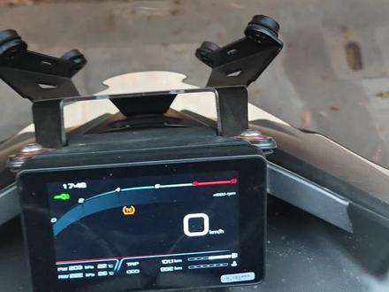 升仕150X,保养灯怎么清除?在车辆信息-二维码界面,长按左手把set按键8到10秒,即可完成保养灯清除。重新计算保养里程!#升仕150x #机车 #踏板