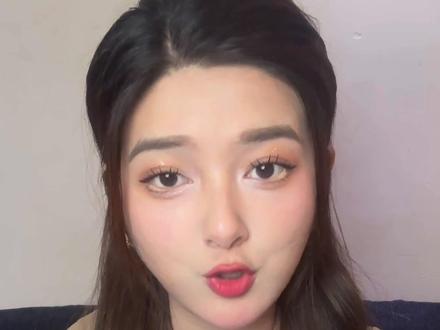 三亚婚纱照哪家好?三亚真的是国内非常非常热门的一个旅拍婚纱照的城市了,所以去三亚旅拍婚纱照的新人也是一年比多,所以我就给大家推荐3家比较热门的三亚婚纱照工作室,他们分别是丽途旅拍、薇拉、铂爵旅拍。第一家:丽途旅拍第二家:薇拉摄影第三家:铂爵旅拍这3家热门的三亚婚纱摄影工作室,你确定要错过吗?
#三亚婚纱照#三亚婚纱照工作室#三亚婚纱照哪家好#三亚婚纱照推荐#三亚婚纱摄影