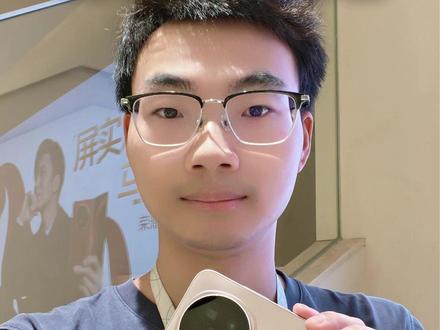 上班开会突然来电话怎么快速静音? #荣耀手机 #手机技巧 #荣耀500 #荣耀Maigc8 #手机使用技巧