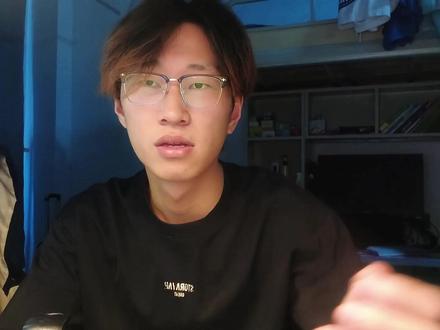 要是当年我报志愿有这个视频就好了... 24个大学生熬了三天,只想给学弟学妹撑个伞,帮你,也是帮当年的自己.....#高考#高考加油 #志愿填报#志愿填报信息差 #志愿填报避坑指南