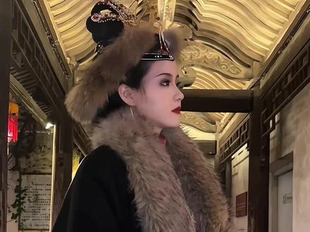 凤姐的精神状态遥遥领先#妆前妆后 #变装 #王熙凤仿妆