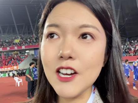 如果巅峰留不住,那就重走来时路!南通2:1宿迁,在全场少一人的情况下,打破零进球,迎来赛季首胜!#苏超宿迁12南通 #小零通 #南通队