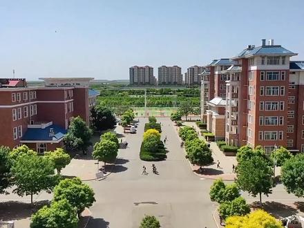 你好,这里是河北农业大学☀#大学 #新生报到 #录取 @DOU+小助手