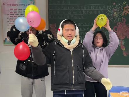 段姐气球开业了#校园生活 #日常vlog #反差 #潮流视频