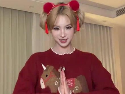 《弥渡山歌》手势舞在外网火了?中国山歌引各国网红翻跳,太洗脑