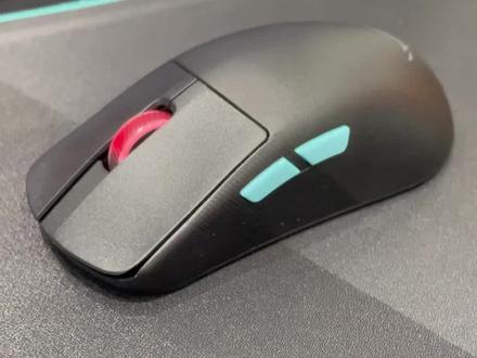 #ROG外设 #ROG鼠标 #败家之眼 #玩家国度 #rog ROG鼠标DPI调节简单介绍一下